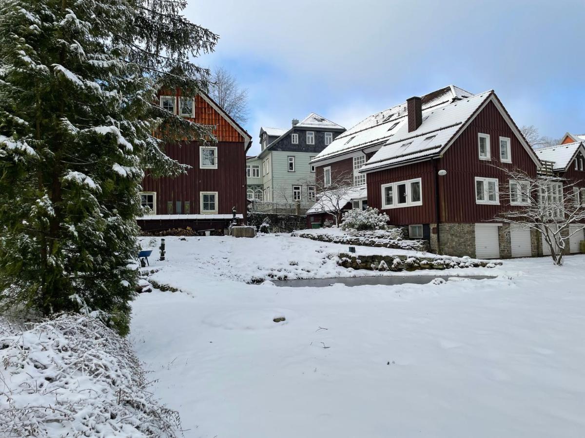Liebevoll Eingerichtetes Ferienhaus Mit Grossem Garten 克劳斯塔尔-采勒费尔德 外观 照片